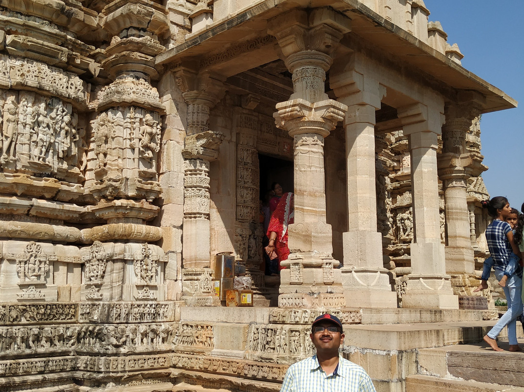 Samadhisvara Temple景点图片