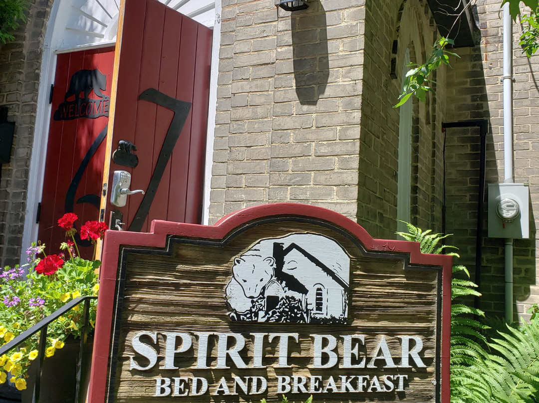 Spirit Bear Bed & Breakfast主图