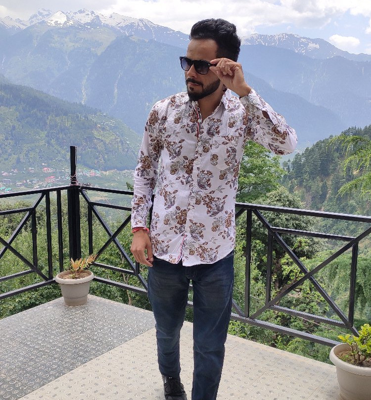 Hotel Kanyal Heights主图