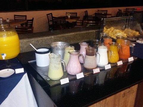 Nacional Inn 坎皮纳斯特雷沃酒店主图