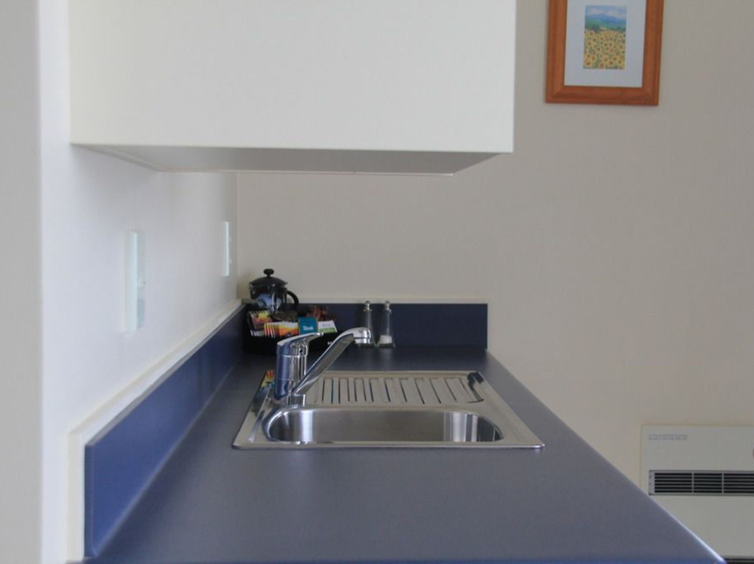 Bassingers Motor Lodge主图