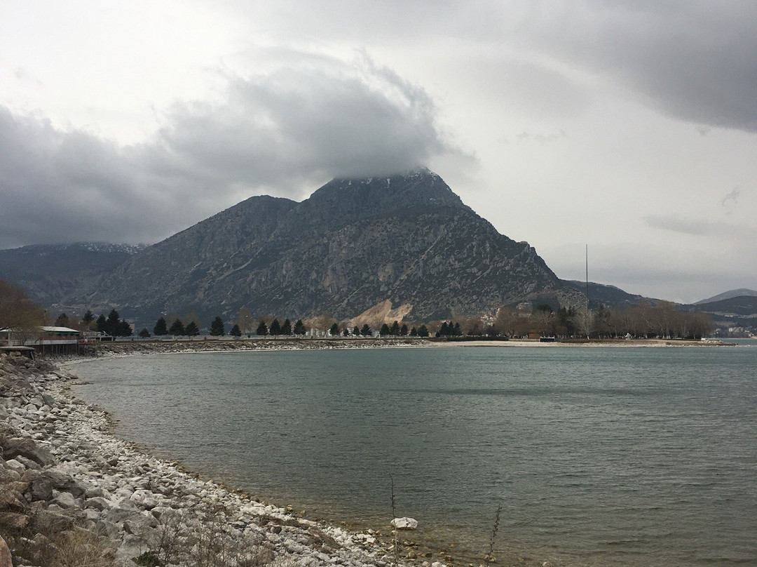 Lake Egirdir景点图片