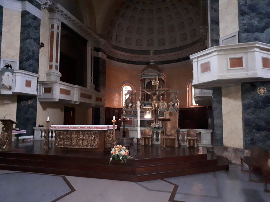 Chiesa San Michele Arcangelo-Cameri必去景点