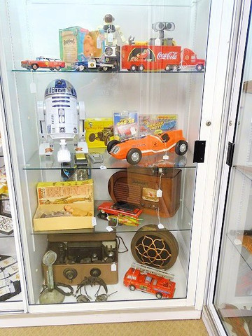 All About Antiques-彭萨科拉必去景点