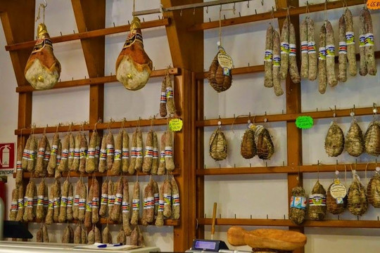 Savour Italy Tours-渥太华必去景点