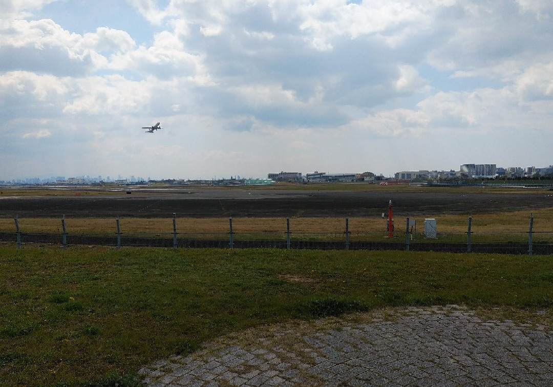 Air Front Oasis Shimogawara-伊丹市必去景点