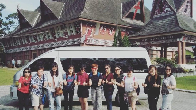 Tropical Orang-Utan Tours