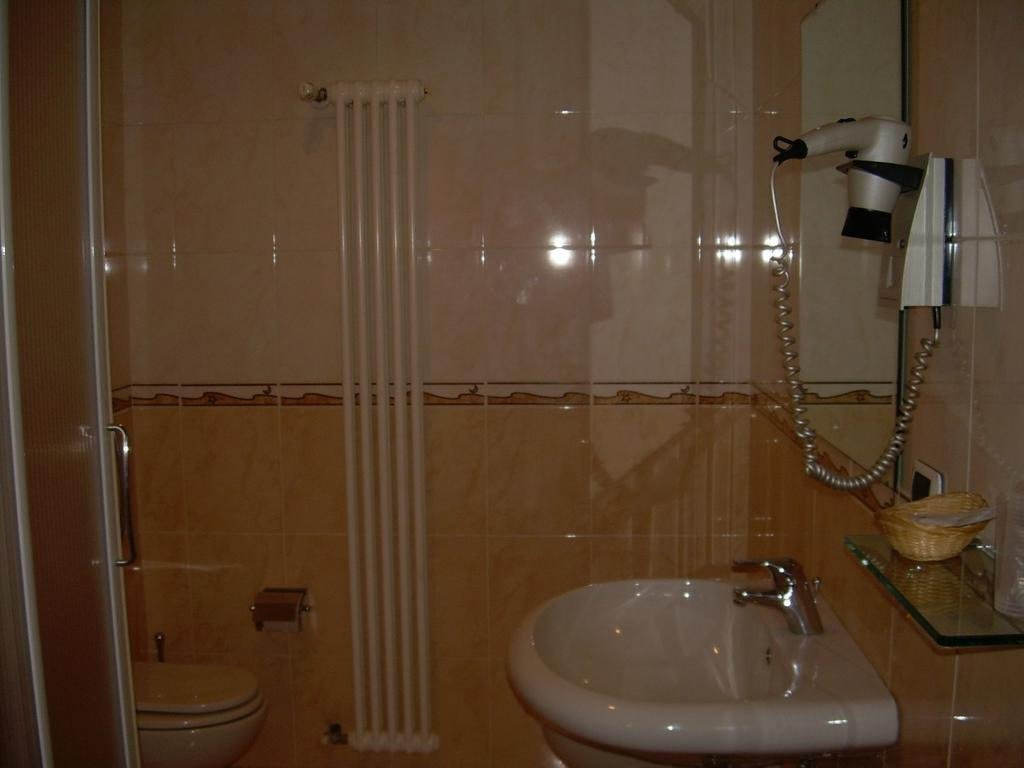 米妮汽车旅馆主图