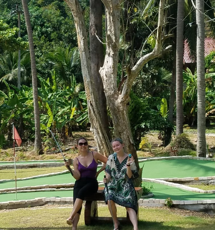 Phangan Adventure MiniGolf-Ban Thong Nai Pan必去景点