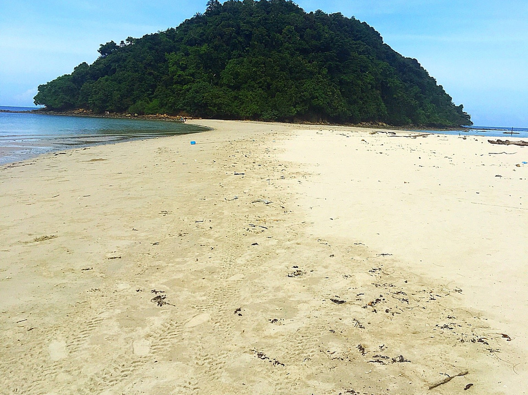 Badaraq Beach-古达必去景点