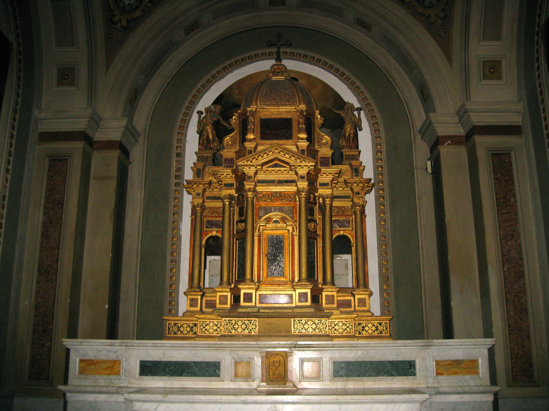 Canino旅游景点-Parrocchia Santissimo Salvatore