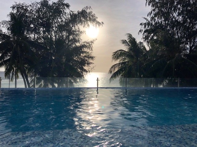 长滩岛市区酒店-泳池