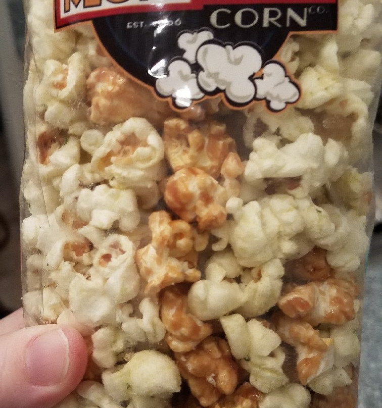 Mom & Popcorn景点图片