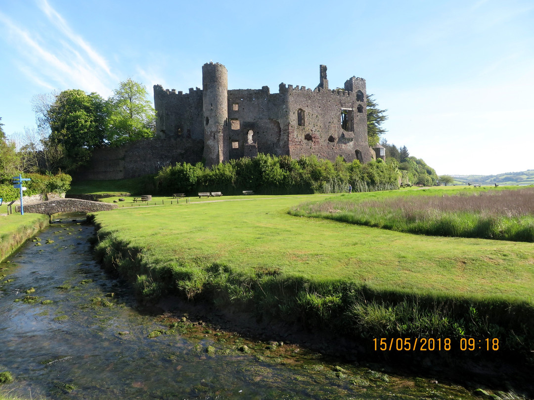 Laugharne Castle景点图片