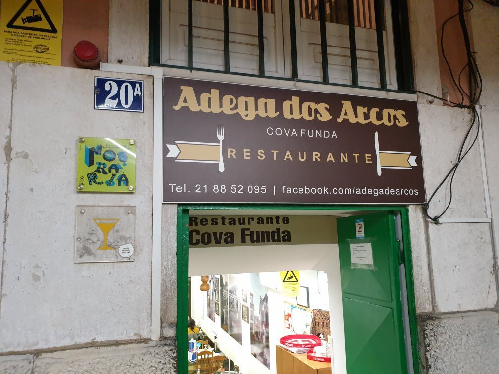 Adega dos Arcos - Cova Funda