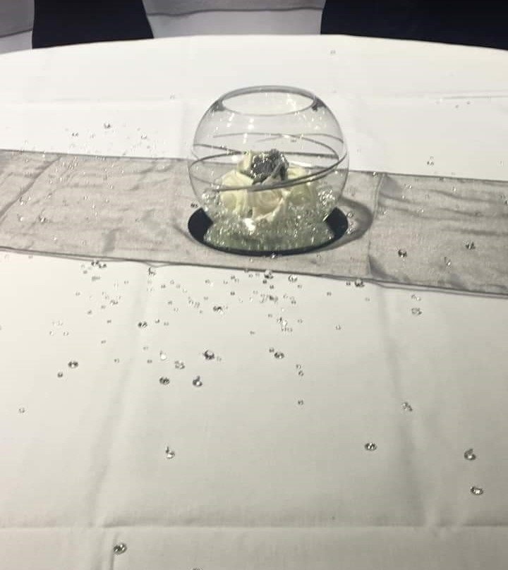 华美达轨道广场酒店主图
