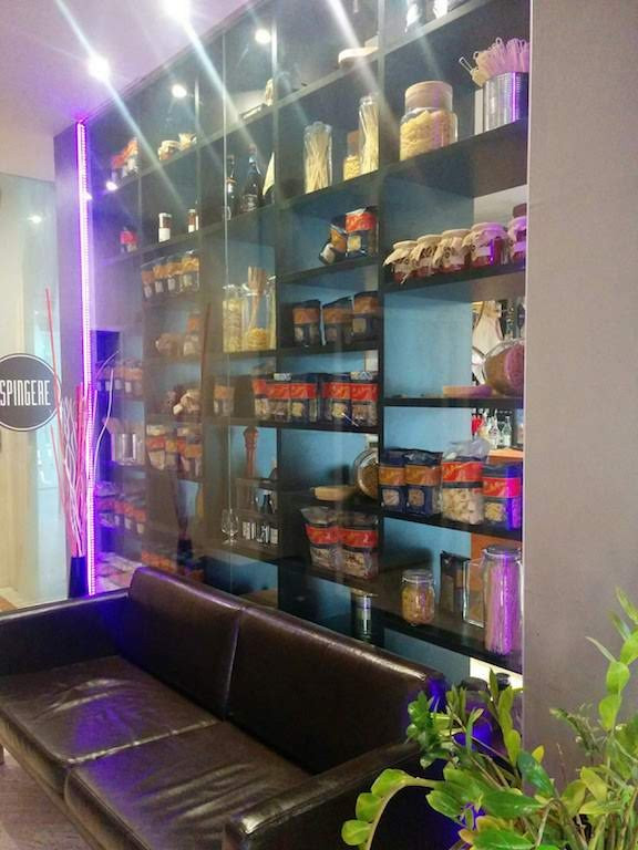 共和玛莉娜拉酒店主图