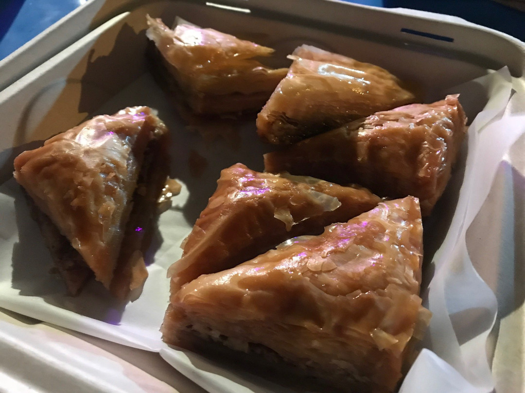 普尼尼餐馆和美食-Gyro Greek & Mediterranean Gourmet Cuisine