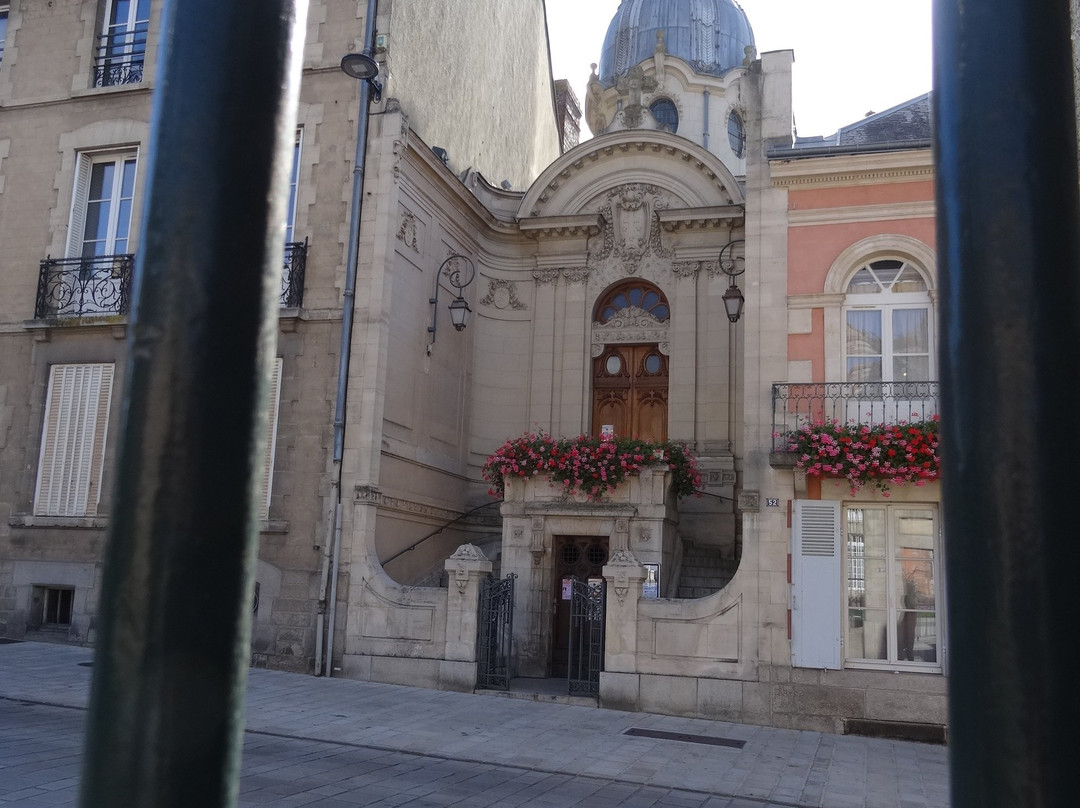 Maison Natale de Sainte Therese-Alencon必去景点