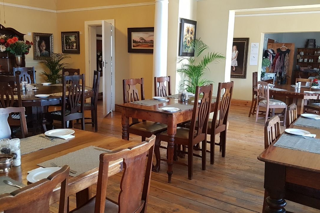 Royal Hotel Steytlerville主图