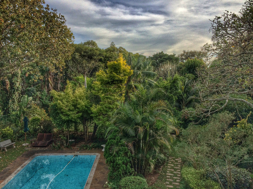 Hacklewood Hill Country House主图