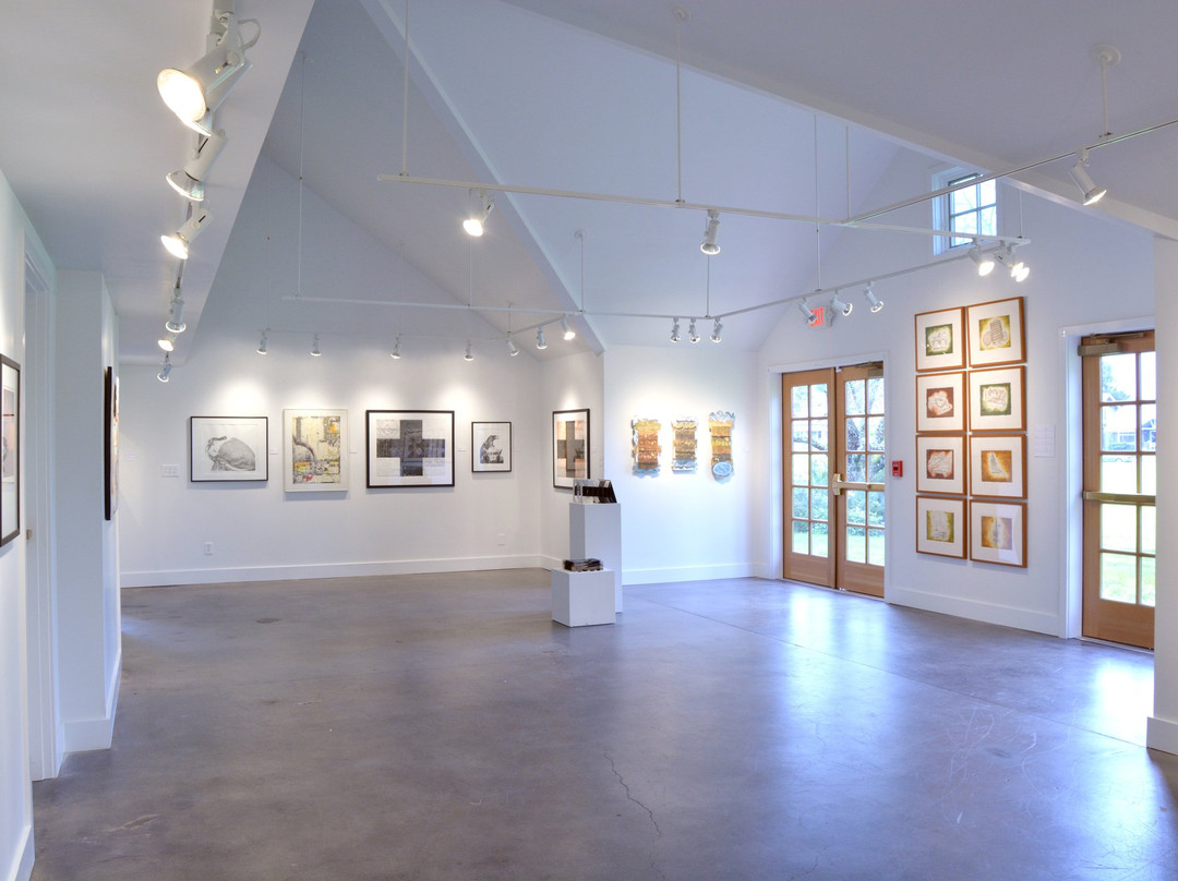 Bush Barn Art Center-塞勒姆必去景点