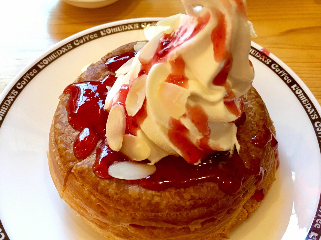 摄津市餐馆和美食-Komeda Coffee Shop Minami Settsu Station South