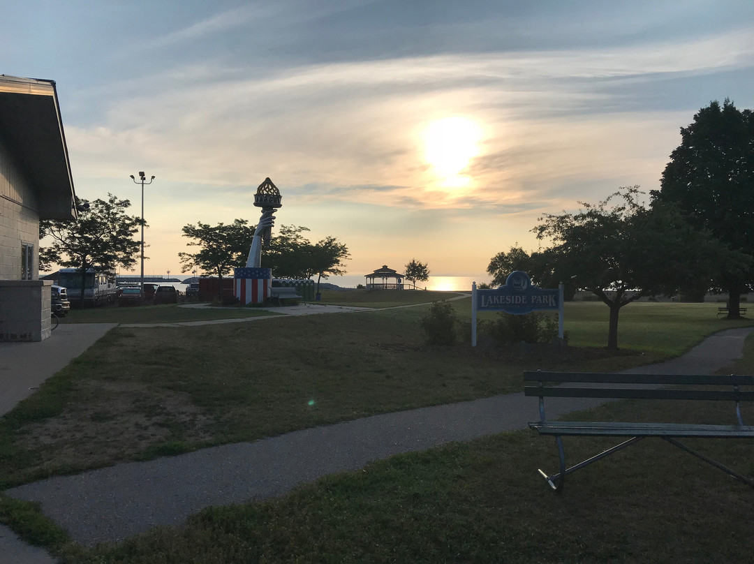 Lakeside Park景点图片