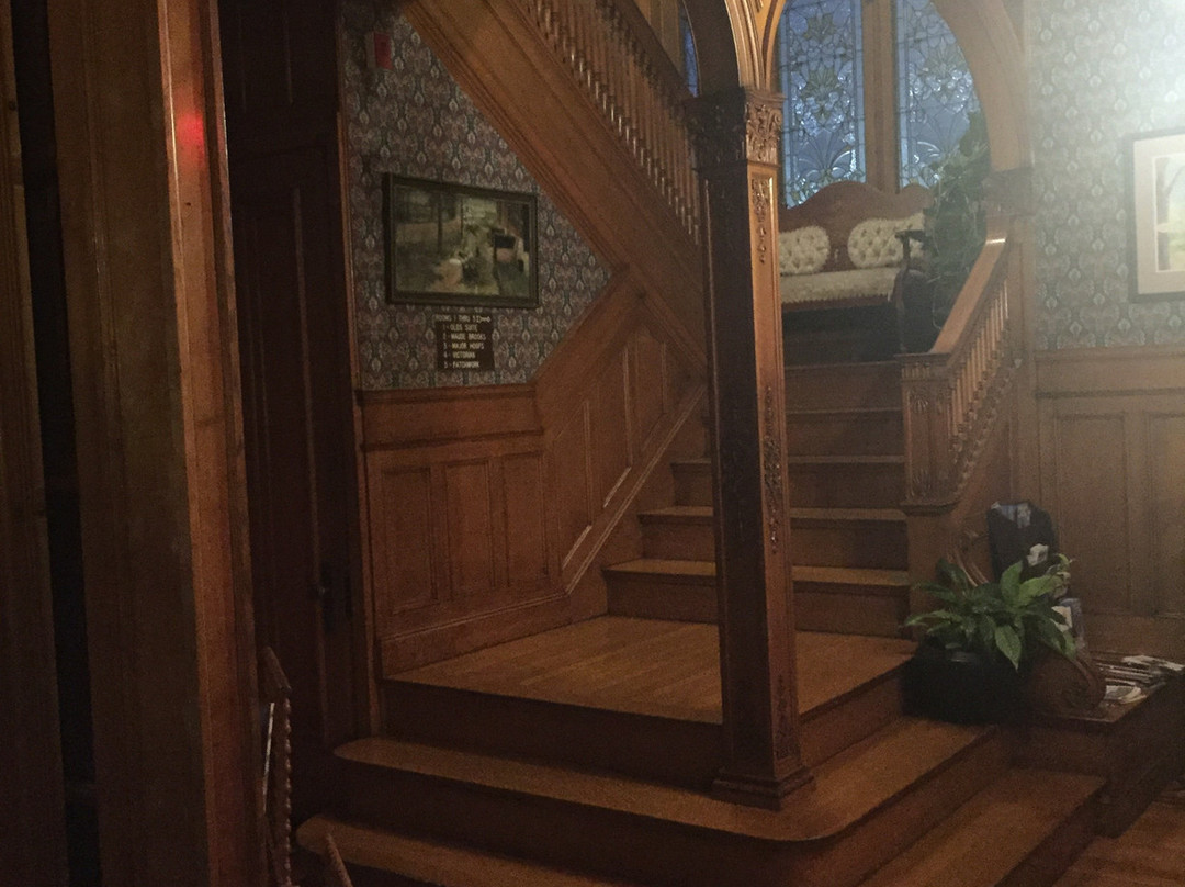 The Old Library Inn主图