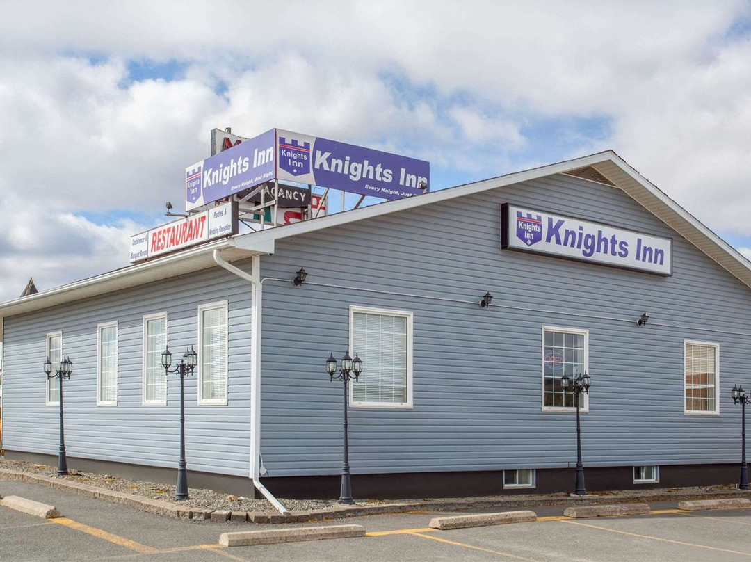 Knights Inn Woodstock主图