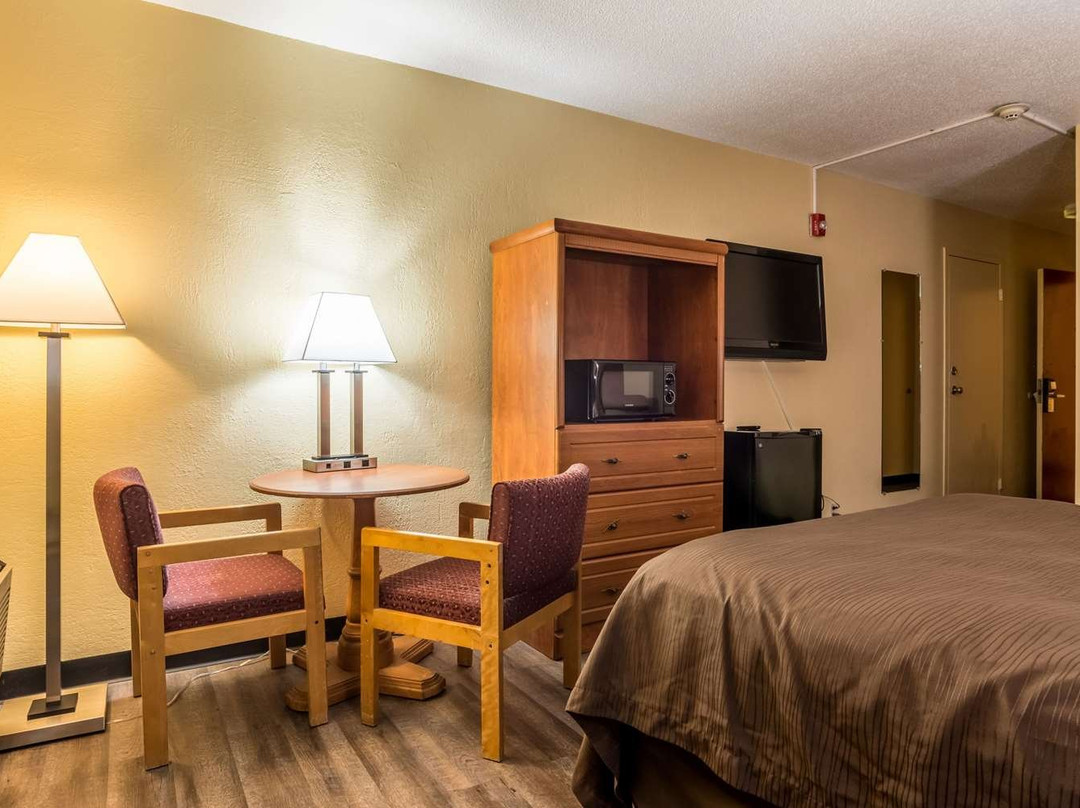 Baymont By Wyndham East Ridge/chattanooga主图