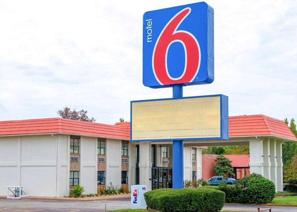 Motel 6 Palestine-官方