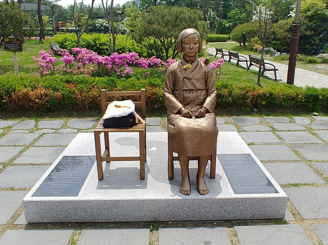 Statue of Peace-军浦市必去景点