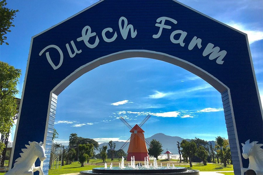 Dutch Farm景点图片