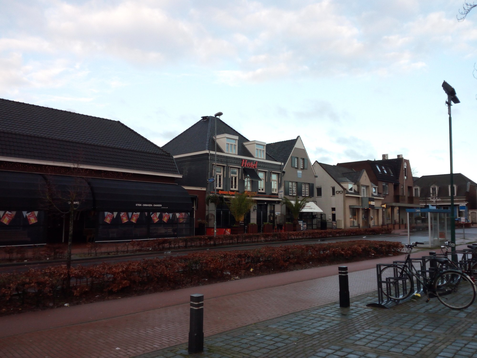 Lightotel Veldhoven-浴室