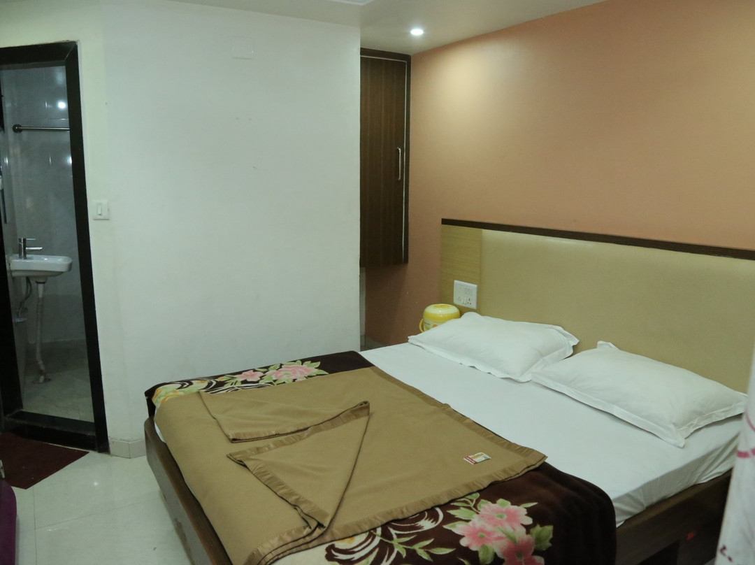Hotel Vallabh Darshan主图