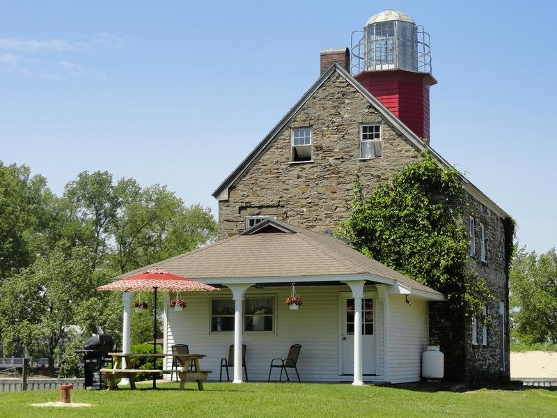 Salmon River Lighthouse & Marina