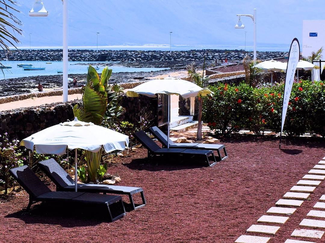 Evita Beach Suites Exclusivas