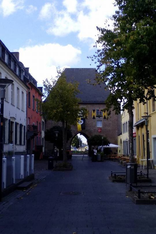 Aachener Tor-Bergheim必去景点