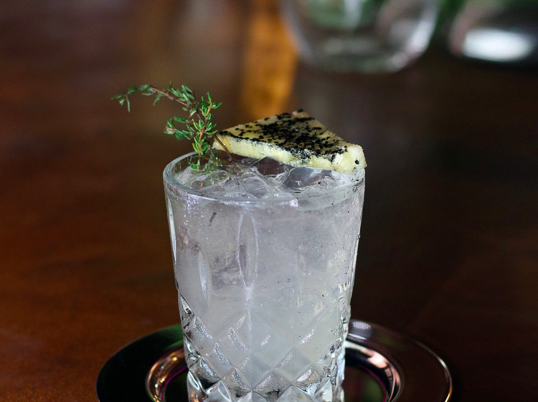 Gin 47 Mixology & Kitchen