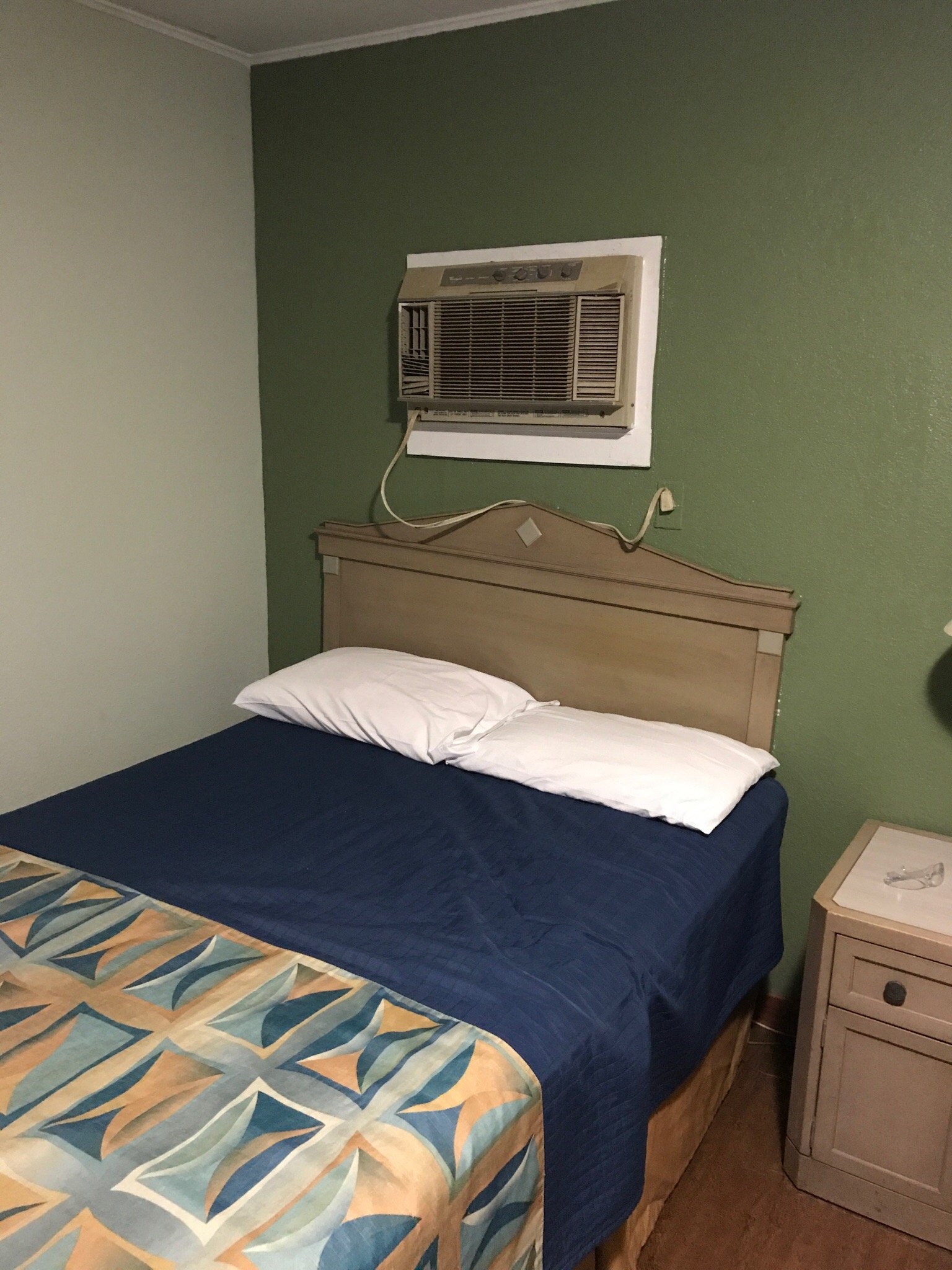 Lake Country Motel-官方