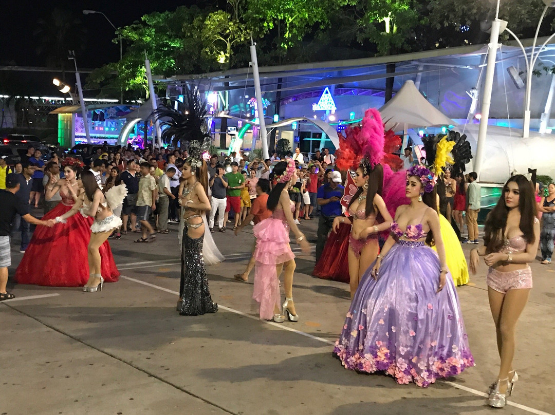 Somchai Taxi Thailand Bangkok SuperVan-曼谷必去景点