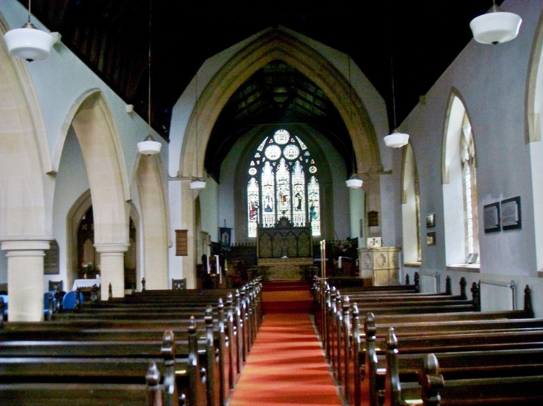 Chale旅游景点-St Lawrence Parish Church
