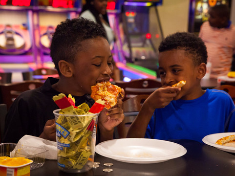 Fat Daddy's Arcade-橙色海湾必去景点