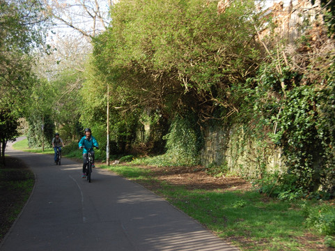 Ezeepedal-爱丁堡必去景点