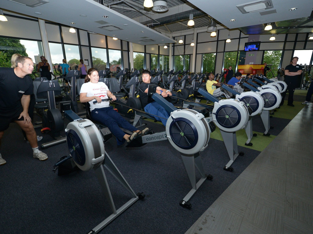 Northolt Leisure Centre景点图片