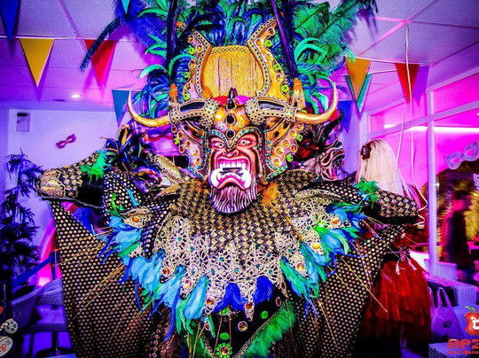 Apels Music Bar-阿尔库迪亚港必去景点