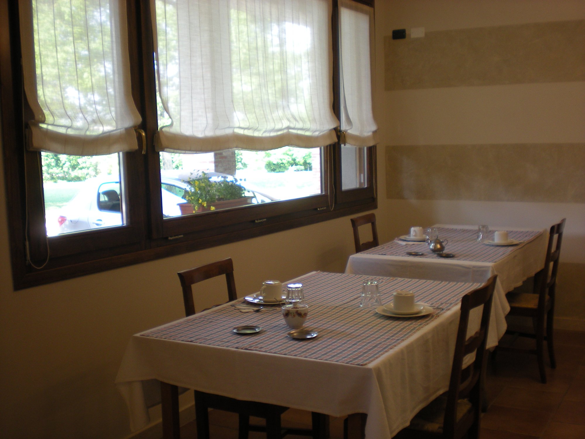 Le Rondini Bed & Breakfast-官方