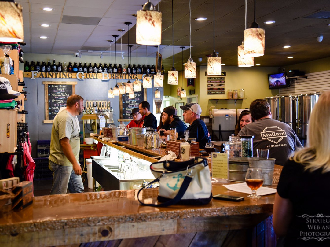 Fainting Goat Brewing Company景点图片
