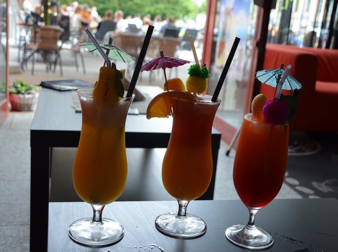 Barbados cocktail cafe-Liptovsky Mikulas必去景点